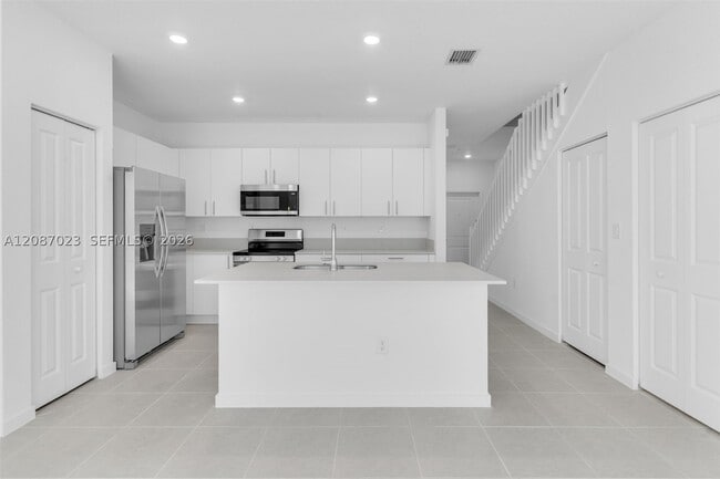 1125 SE 3rd Terrace