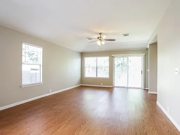 Photo - 6534 Bridgegate Dr