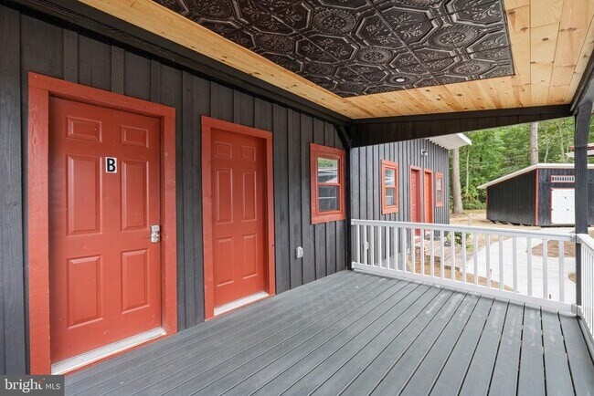 Photo - 44600 Tall Timbers Rd Unit B