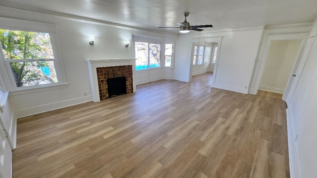 Photo - 3220 W 2nd St Unidad 3224-2