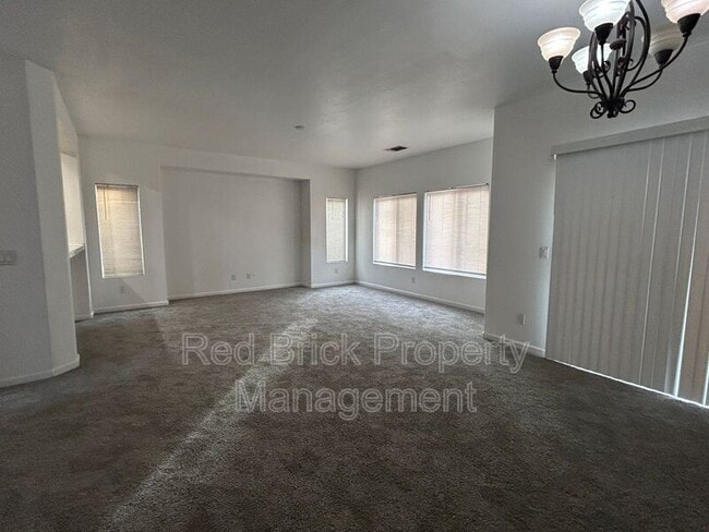 Photo - 3577 Santiago Ave