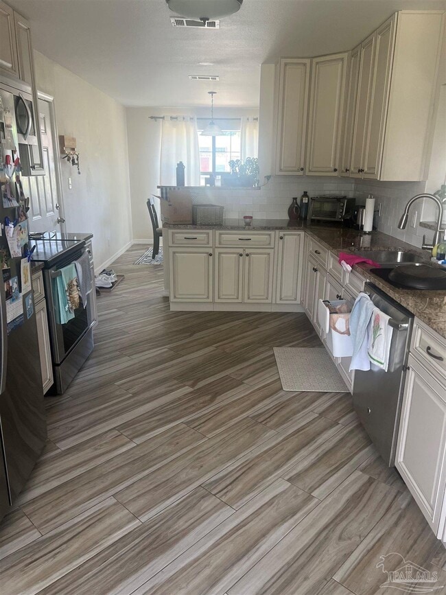 Photo - 4207 Cherry Laurel Dr