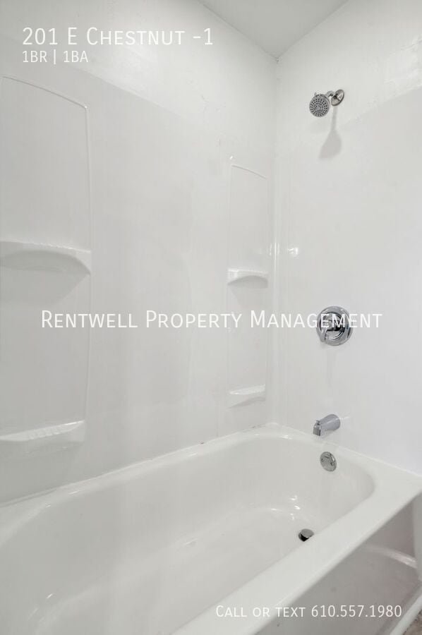 Photo - 201 E Chestnut St