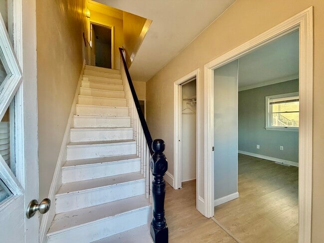 Photo - 21 Storrs Ave