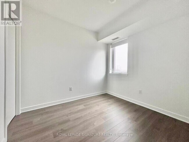 Photo - 30 Dreamers Wy Unité 744