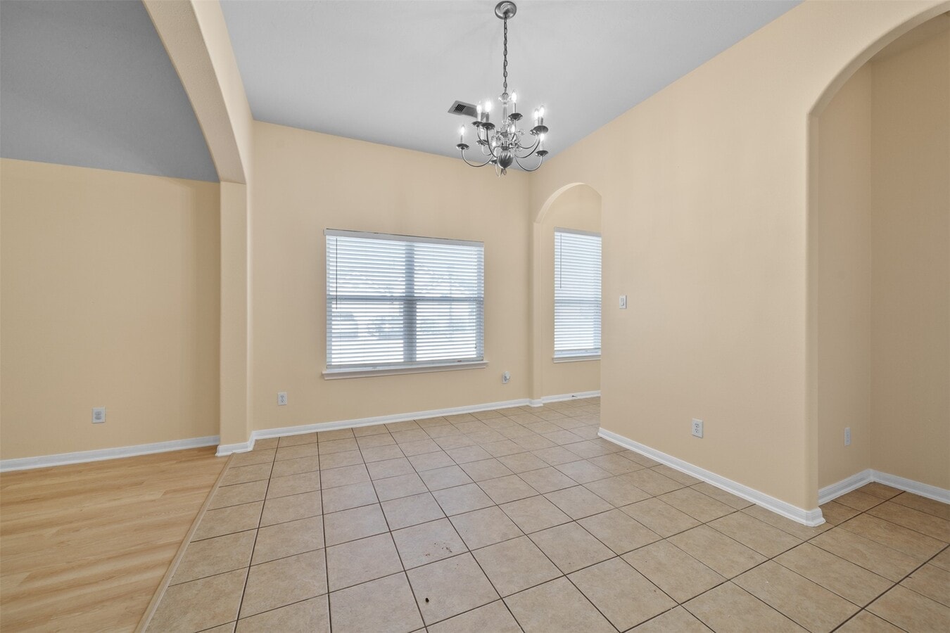 Photo - 12119 Lakewood Villa Dr