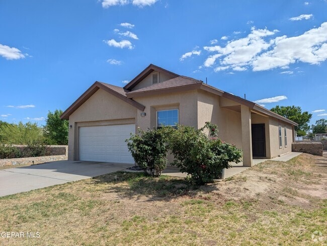 Building Photo - 6140 Sara Suzann Ln Rental