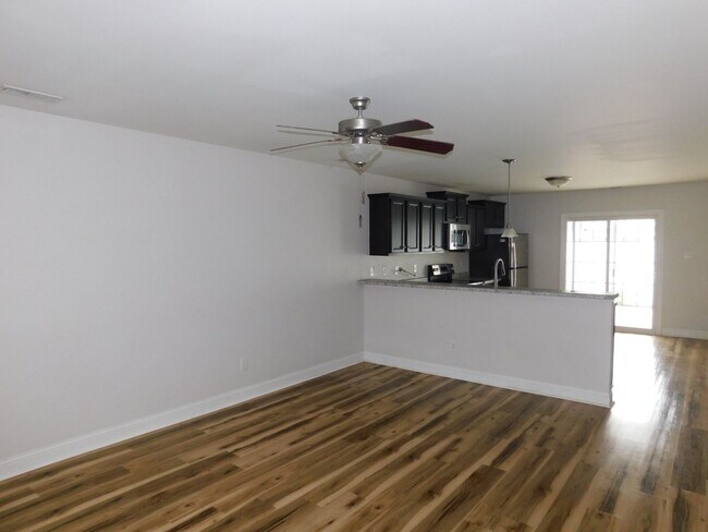 Photo - Month to Month Lease