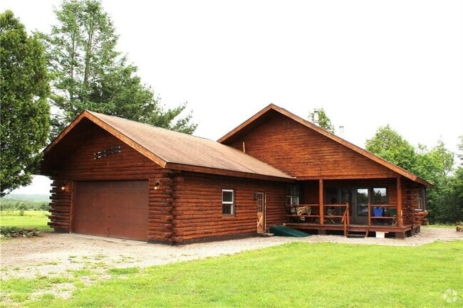 Building Photo - 10329 Briar Hill Rd Rental