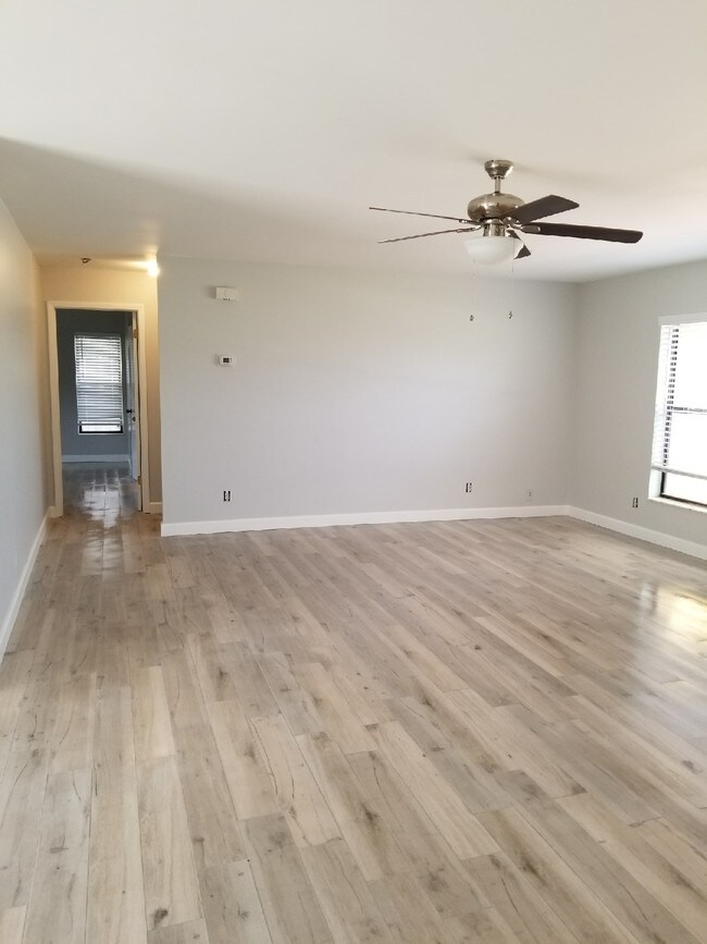 Photo - 19945 Gardenia Dr