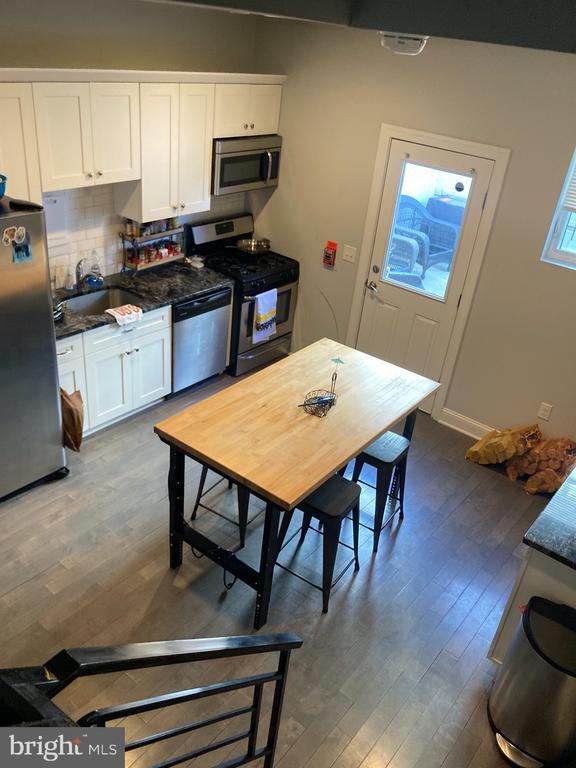 Photo - 1212 N Front St Unit A