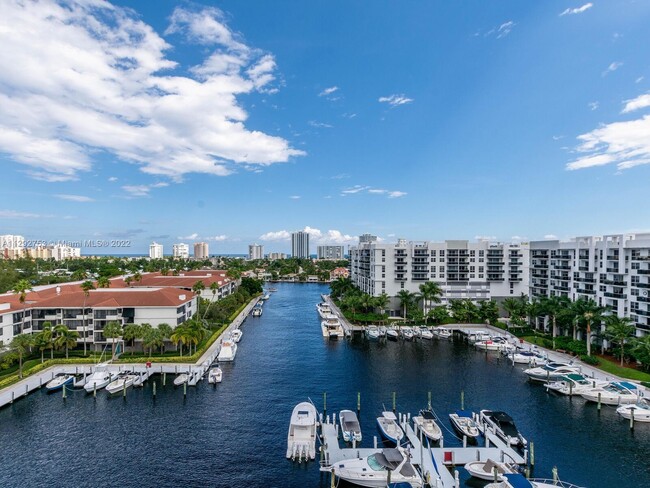 Photo - 3200 Port Royale Dr N Condo Unit 901