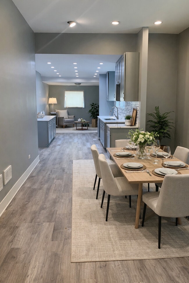 Photo - 9810 S Morgan St