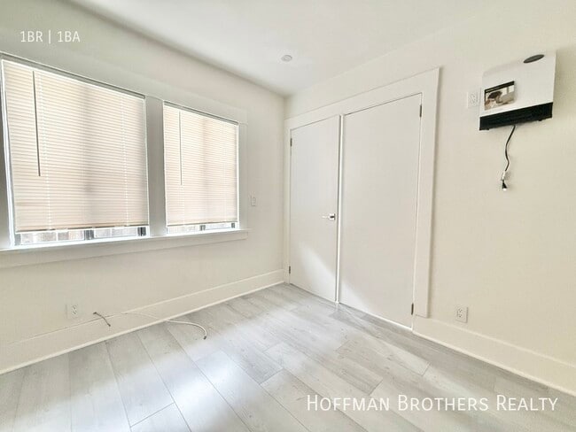 Photo - 1303 N June St Unidad 1