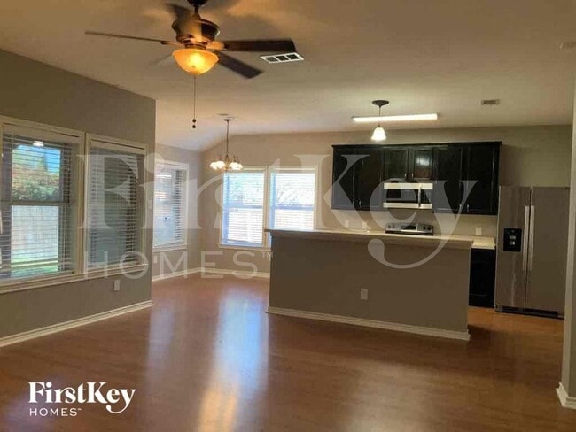 Photo - 3512 Big Horn Trail