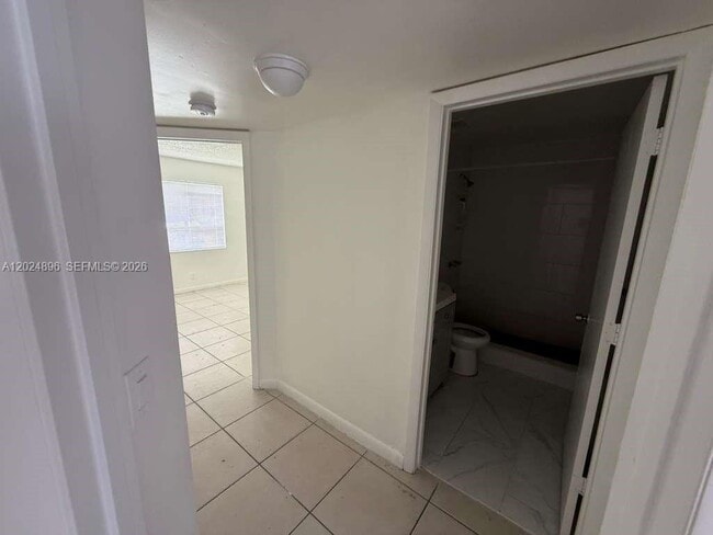 6921 Pembroke Rd Unit 6927