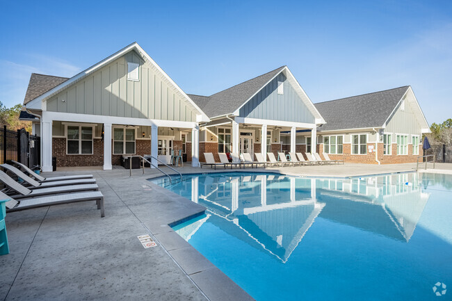 Building Photo - Groves at Berry Creek Rental