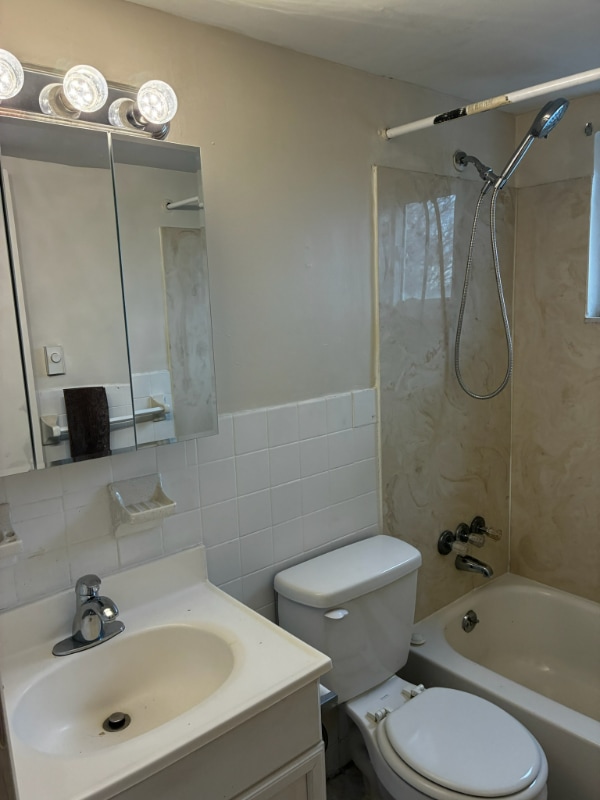 Photo - 728 Ohio Pike Unit 10