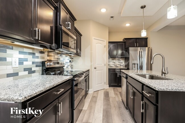 Photo - 1136 Eagles Nest Ln