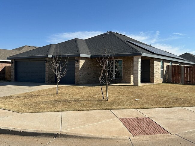 Photo - 4 Bed 3 bath 3 Car-Garage-Solar Panels-Move In Ready! Frenship ISD