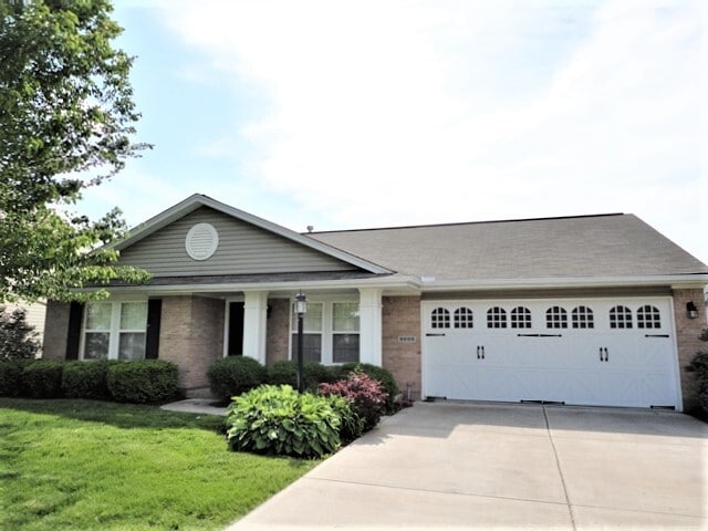 Photo - 9909 Olde Park Dr House