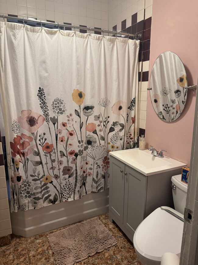 Photo - 1614 W Wallen Ave Unit 2nd Floor