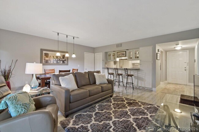 13334 Polo Club Rd Unit 250