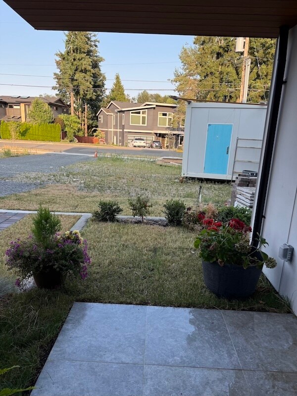 9437 Slater Ave NE Unidad ADU