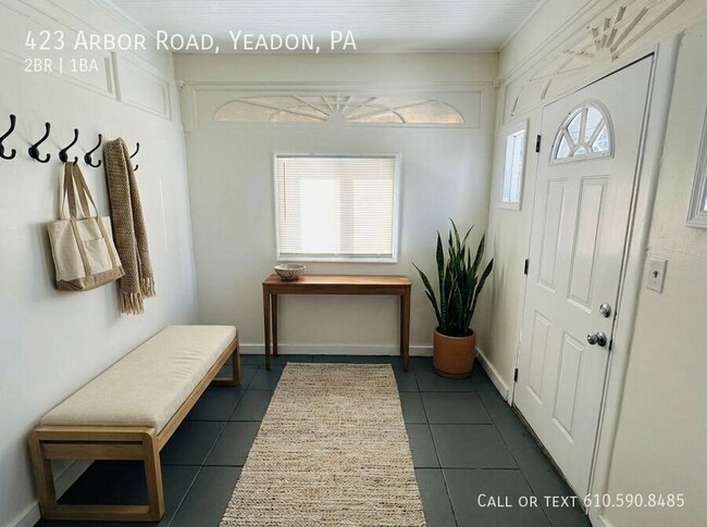 Photo - 423 Arbor Rd