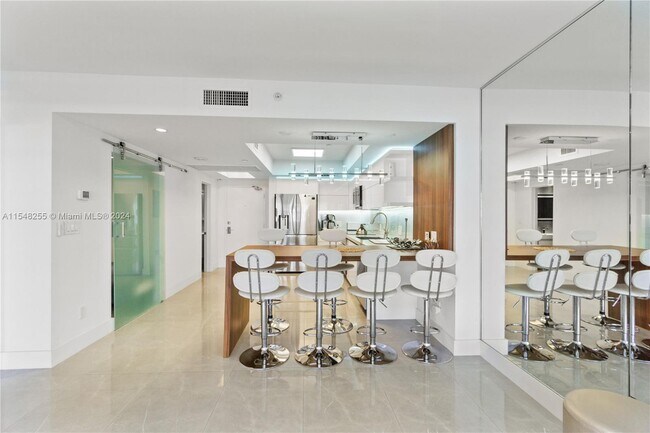 Photo - 100 Lincoln Rd Unit 1602