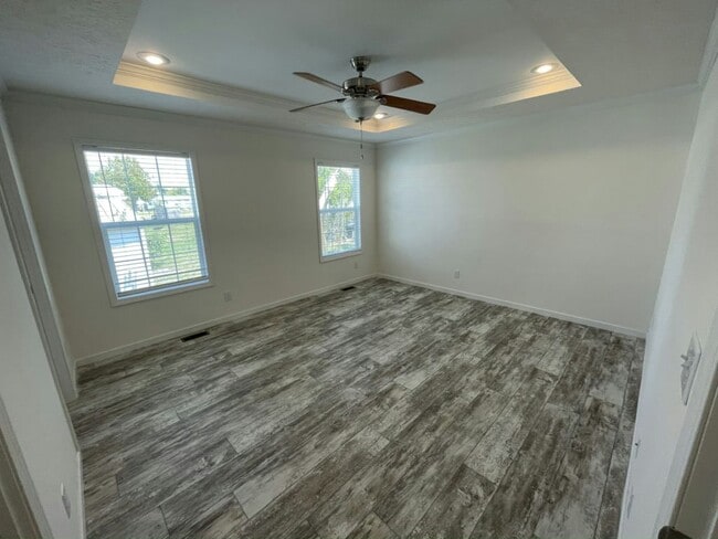 Photo - 150 Elephant Way