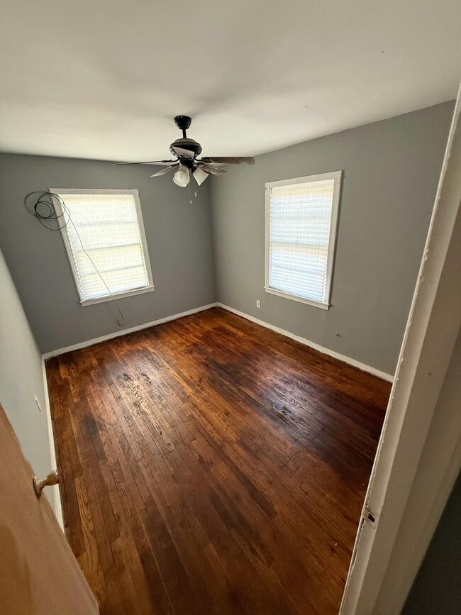 Photo - 1410 E Bonita Ave