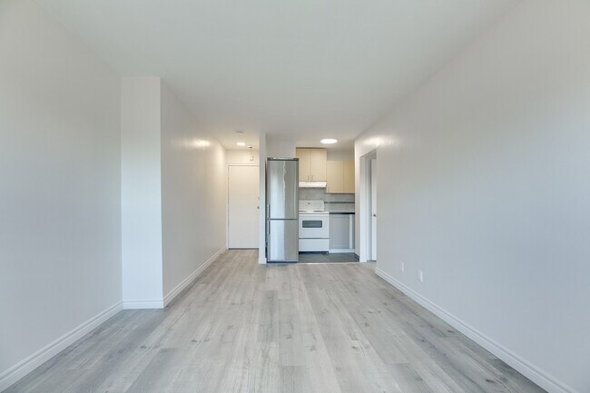 Photo - Beautiful 1 bedroom unit available for rent Unit 5