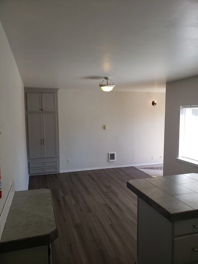 1224 S Proctor St Unidad B