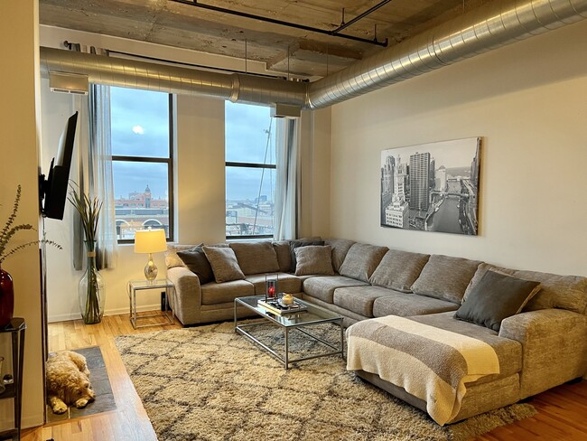 Photo - 758 N Larrabee St Condo Unit 703