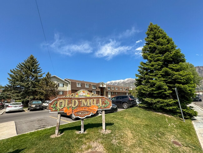 Building Photo - 724 W 1720 N Rental