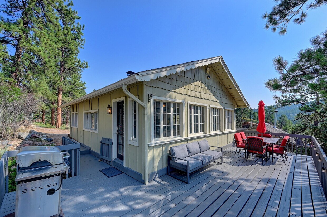 Photo - 28134 Kinnikinick Rd (Evergreen, CO)