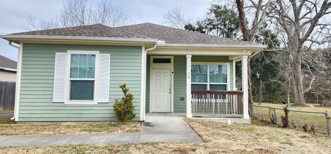 Building Photo - 20 Louisiana St