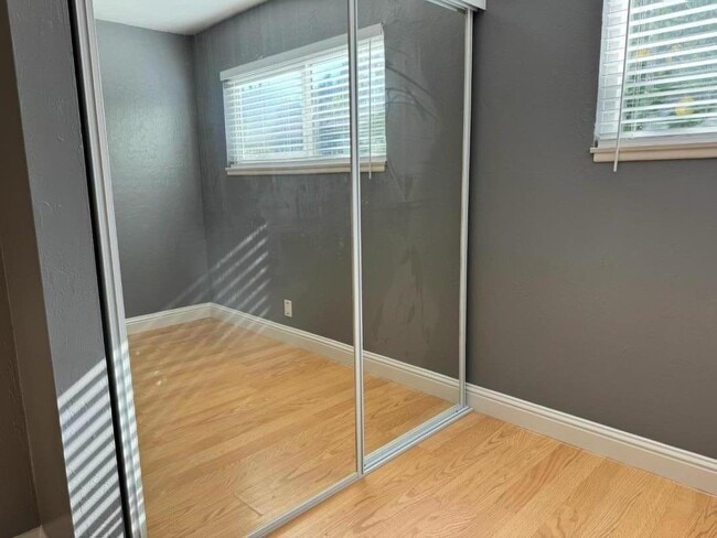 Photo - 1620 Nelson Dr