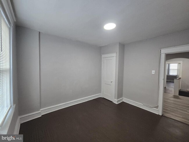 Photo - 5206 Euclid St Unidad 2ND FLOOR