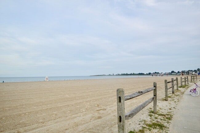 Photo - 115 Short Beach Rd