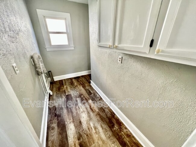 Photo - 405 N Morton Ave