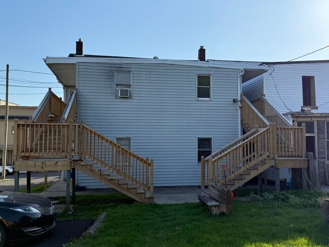 Photo - 211 N Grand St Unit APT A 1st floor