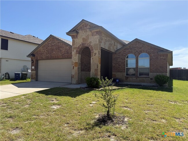 Photo - 1314 Briscoe Ct