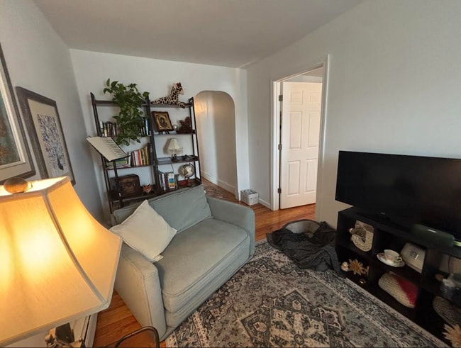 Photo - 17 Princeton St Apartment Unit 3