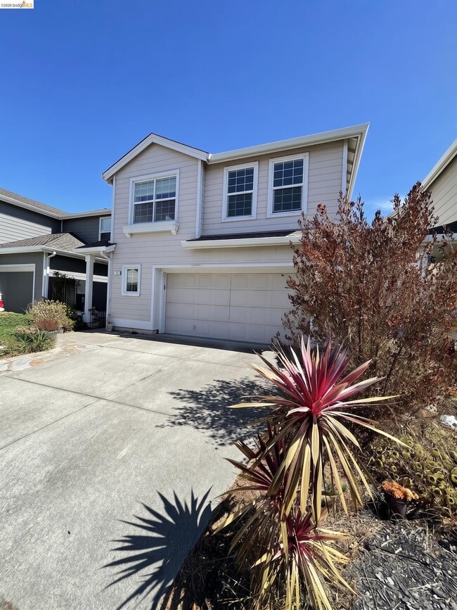 70 Seabreeze Dr