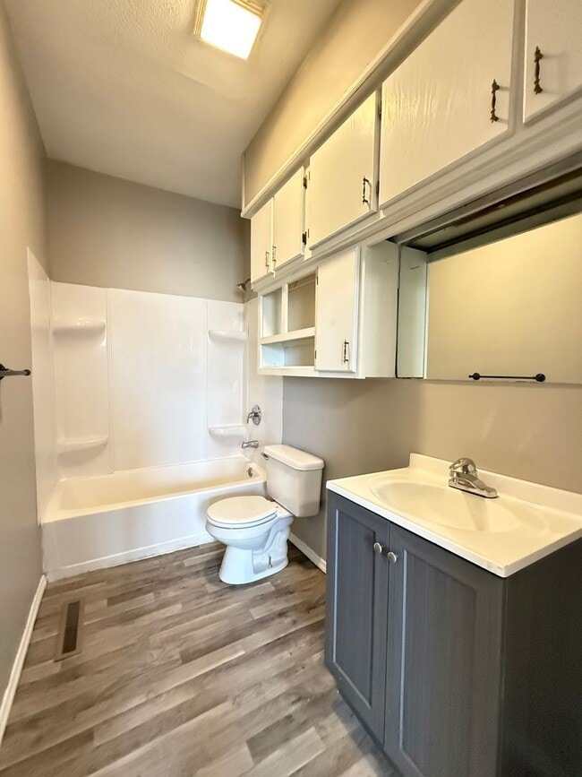 Photo - 3 Bedroom Home with Basement & Yard