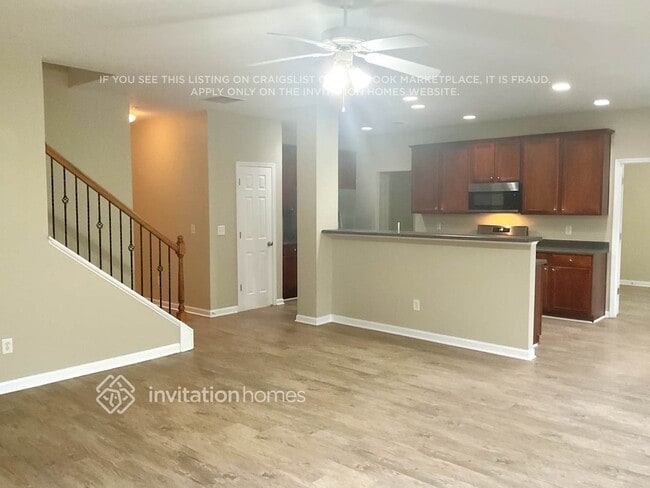 Photo - 655 Briarhurst Ct