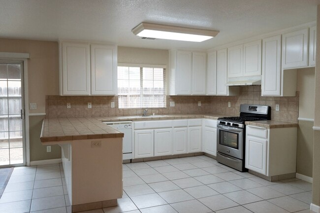 3135 Whittier Ave Unidad 101