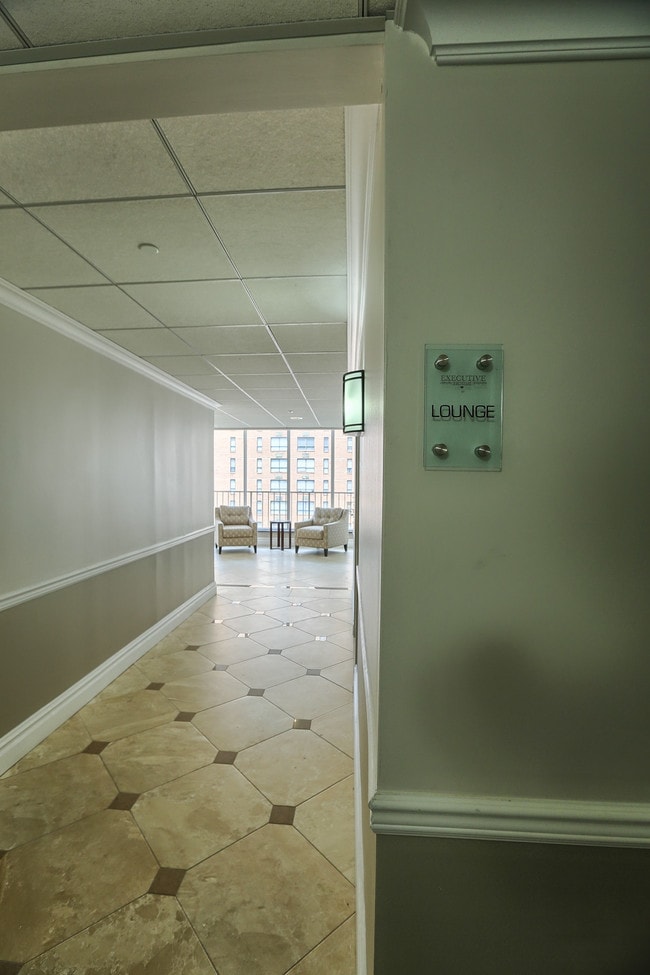 Executive House Apartments